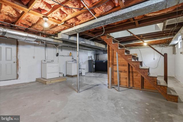 4 RED BUD DR, Millersville, PA 17551