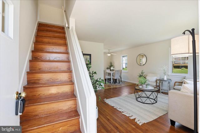 4 RED BUD DR, Millersville, PA 17551