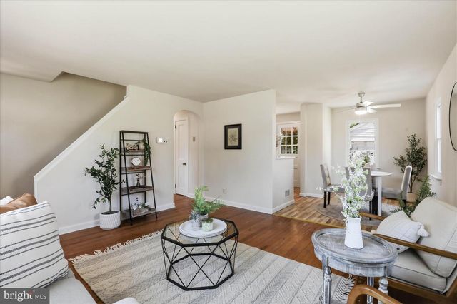 4 RED BUD DR, Millersville, PA 17551