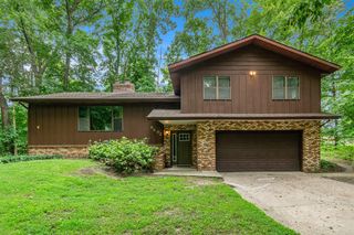 8892 Maplewood Drive, Berrien Springs, MI 49103