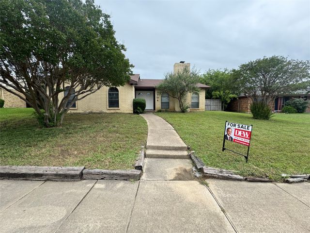 4704 Pemberton Lane, The Colony, TX 75056