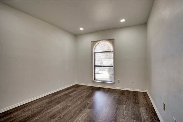 4704 Pemberton Lane, The Colony, TX 75056