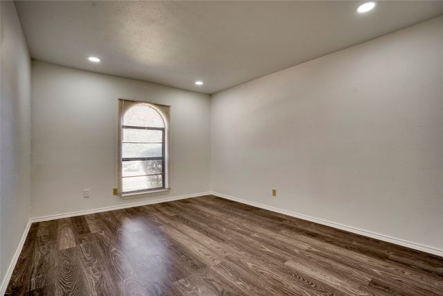 4704 Pemberton Lane, The Colony, TX 75056