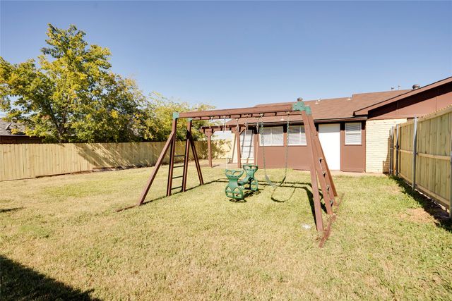 4704 Pemberton Lane, The Colony, TX 75056