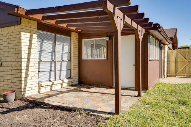 4704 Pemberton Lane, The Colony, TX 75056
