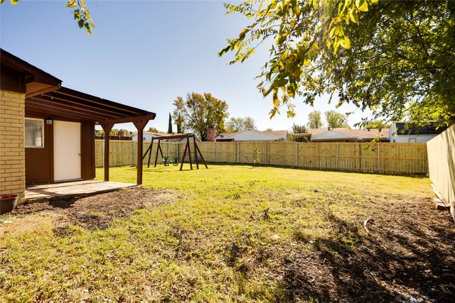 4704 Pemberton Lane, The Colony, TX 75056