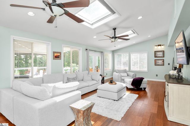 314 Karsten Creek Drive, Simpsonville, SC 29681