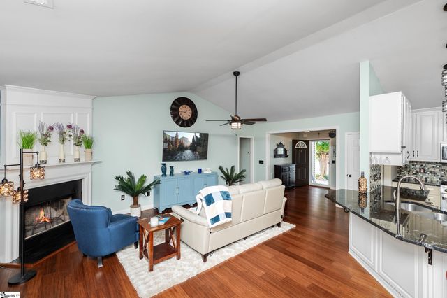 314 Karsten Creek Drive, Simpsonville, SC 29681