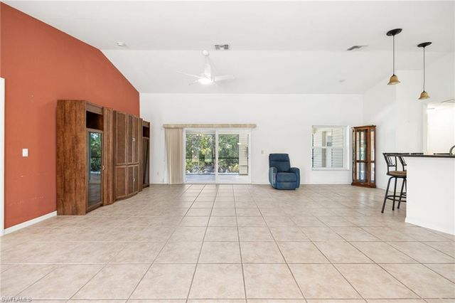 4406 Lake Heather CIR, St. James City, FL 33956