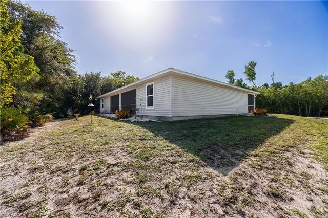 4406 Lake Heather CIR, St. James City, FL 33956