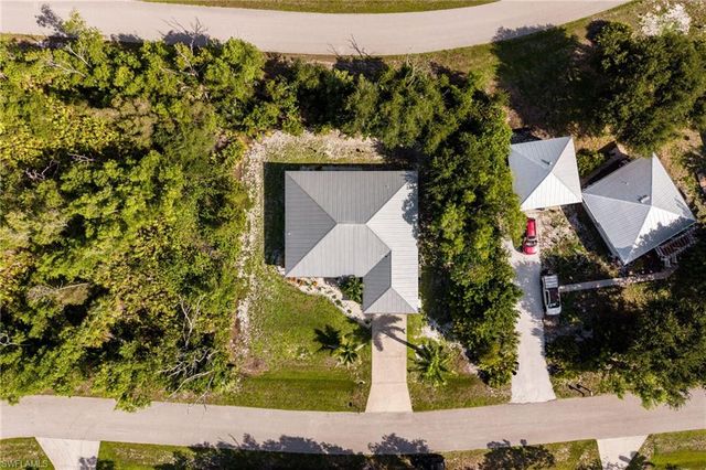 4406 Lake Heather CIR, St. James City, FL 33956
