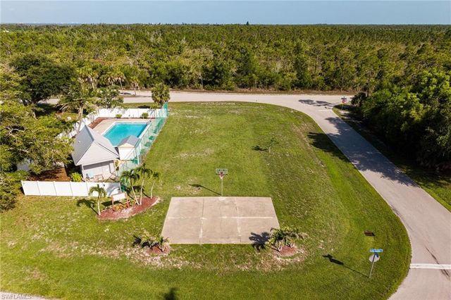 4406 Lake Heather CIR, St. James City, FL 33956