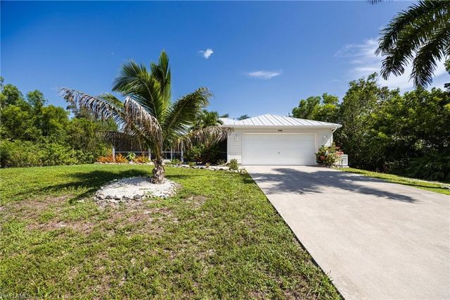 4406 Lake Heather CIR, St. James City, FL 33956