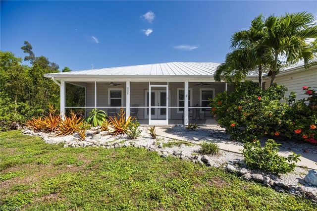 4406 Lake Heather CIR, St. James City, FL 33956