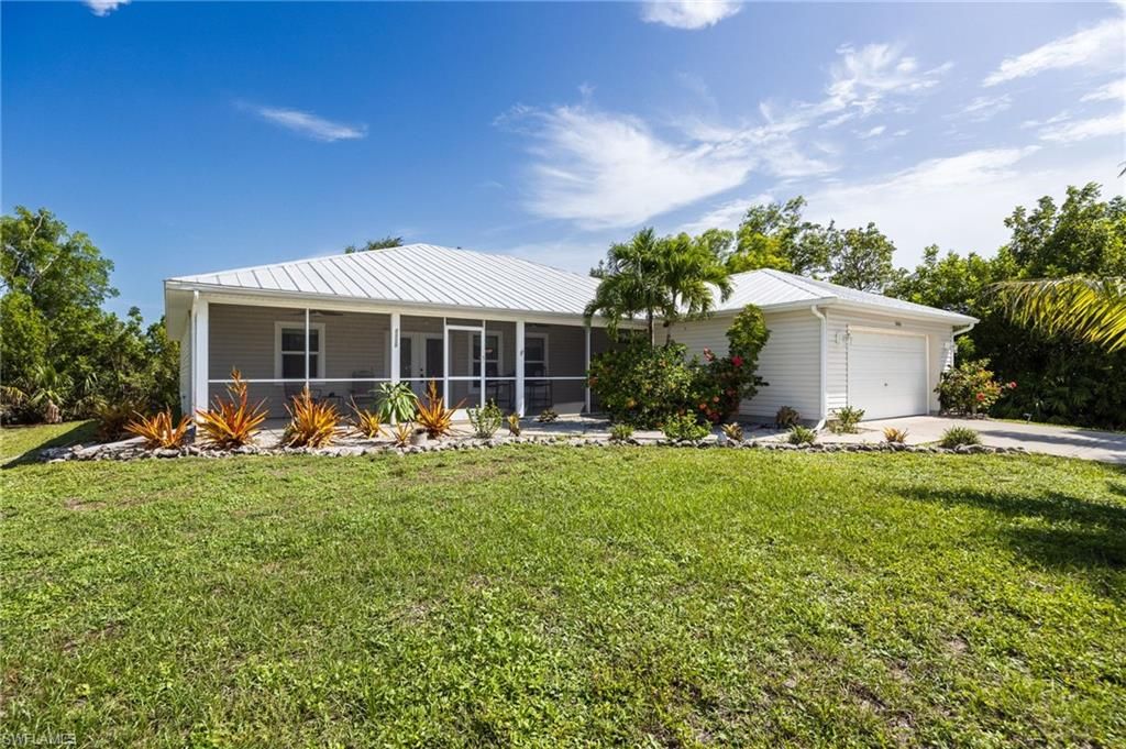 4406 Lake Heather CIR, St. James City, FL 33956