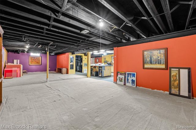 28602 Venice Court, Farmington Hills, MI 48334