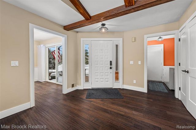 28602 Venice Court, Farmington Hills, MI 48334