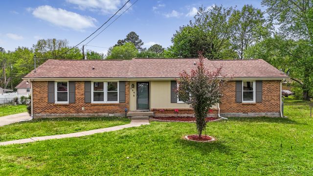 106 Winston Ct, Clarksville, TN 37042