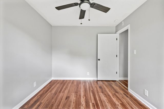 106 Winston Ct, Clarksville, TN 37042