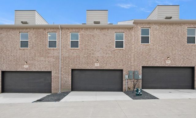 5725 Lakeview Drive, Watauga, TX 76148