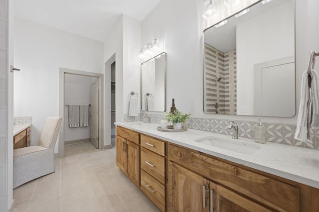 5108 N Highland St, Bel Aire, KS 67220