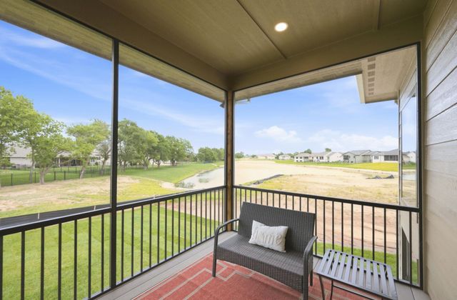 5108 N Highland St, Bel Aire, KS 67220