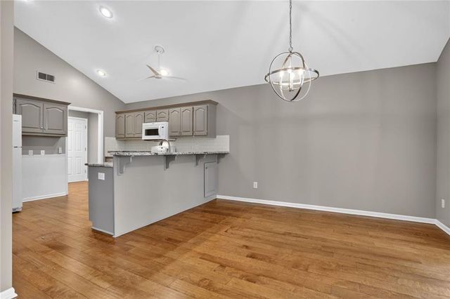 14232 W 151st Terrace 502, Olathe, KS 66062
