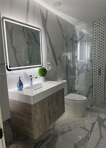 12121 SW 107th St, Miami, FL 33186