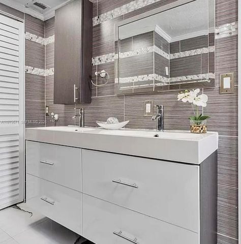 12121 SW 107th St, Miami, FL 33186