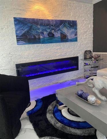 12121 SW 107th St, Miami, FL 33186