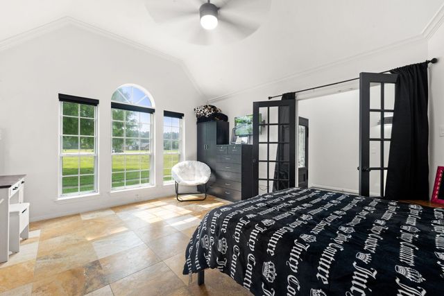 141 County Road 2209 S, Cleveland, TX 77327