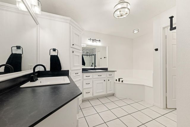 141 County Road 2209 S, Cleveland, TX 77327