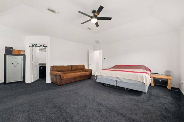 141 County Road 2209 S, Cleveland, TX 77327