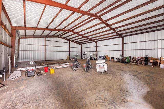141 County Road 2209 S, Cleveland, TX 77327