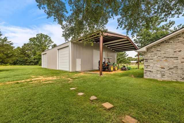 141 County Road 2209 S, Cleveland, TX 77327