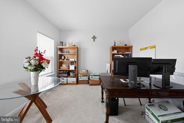 73 KINGSBERRY LN, Woodstown, NJ 08098