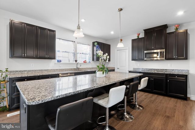 73 KINGSBERRY LN, Woodstown, NJ 08098