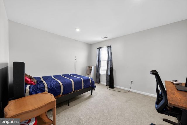 73 KINGSBERRY LN, Woodstown, NJ 08098