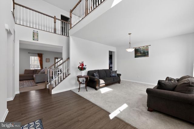 73 KINGSBERRY LN, Woodstown, NJ 08098