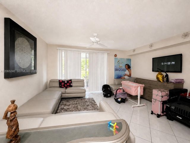 2311 SW 82nd Terrace, North Lauderdale, FL 33068