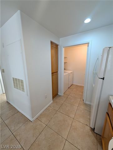 8501 West University Avenue 1071, Las Vegas, NV 89147