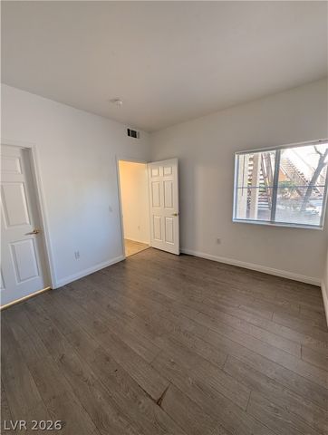 8501 West University Avenue 1071, Las Vegas, NV 89147