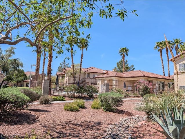 8501 West University Avenue 1071, Las Vegas, NV 89147