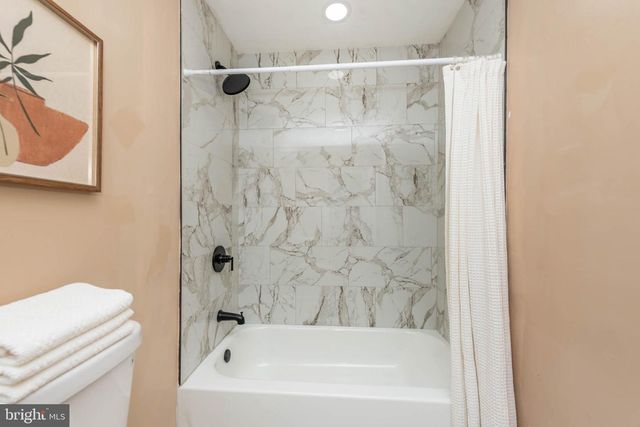 1705 E 25TH ST, Baltimore, MD 21213