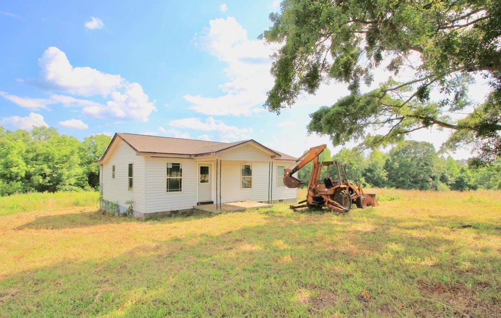 390 Old Mill Road, Chesnee, SC 29323