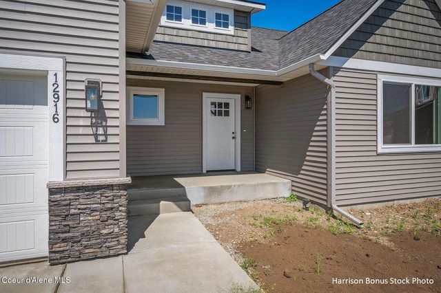 11451 N STEPP LN, Rathdrum, ID 83858