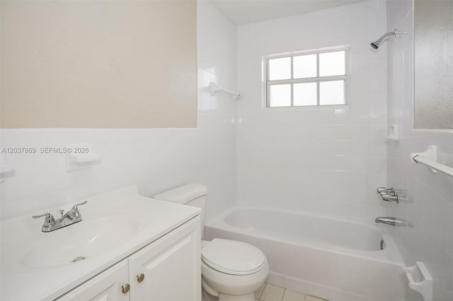 14979 SW 63rd Street, Miami, FL 33193