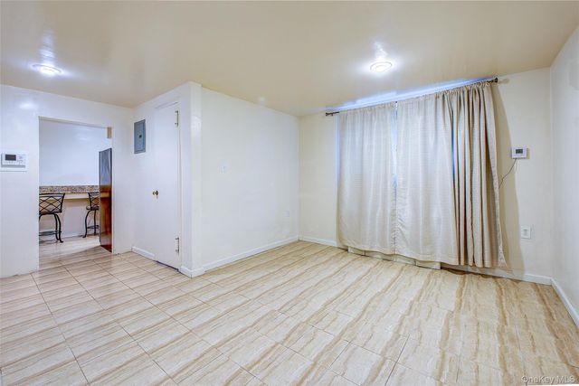 25 Burns Street 1A, Forest Hills, NY 11375