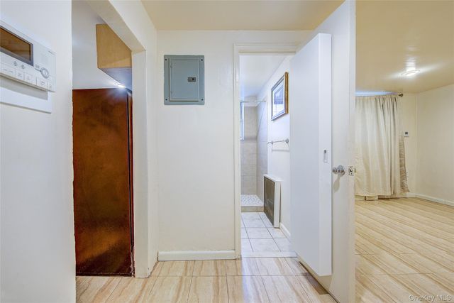 25 Burns Street 1A, Forest Hills, NY 11375