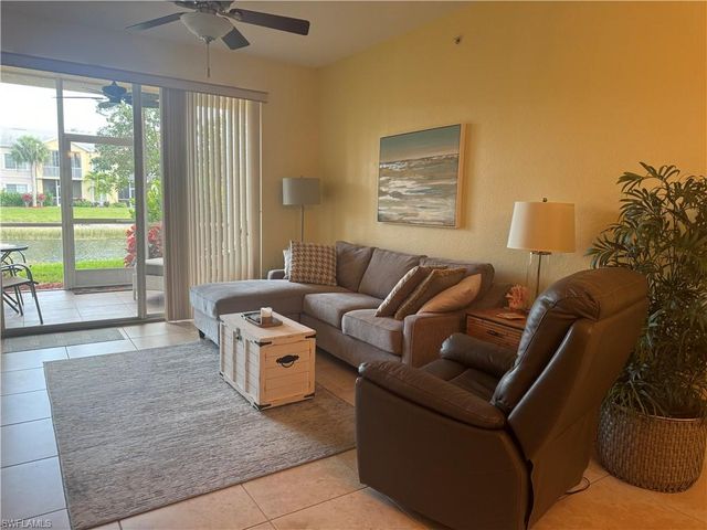 20131 Estero Gardens CIR 102, Estero, FL 33928